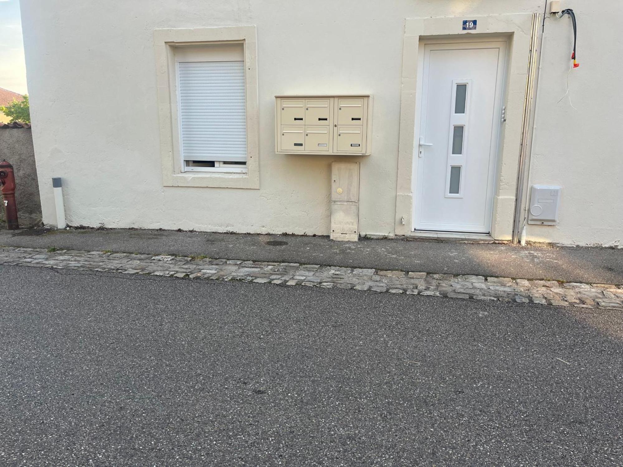 Le Petit Nouveau Avec Jardin Pont-à-Mousson Buitenkant foto